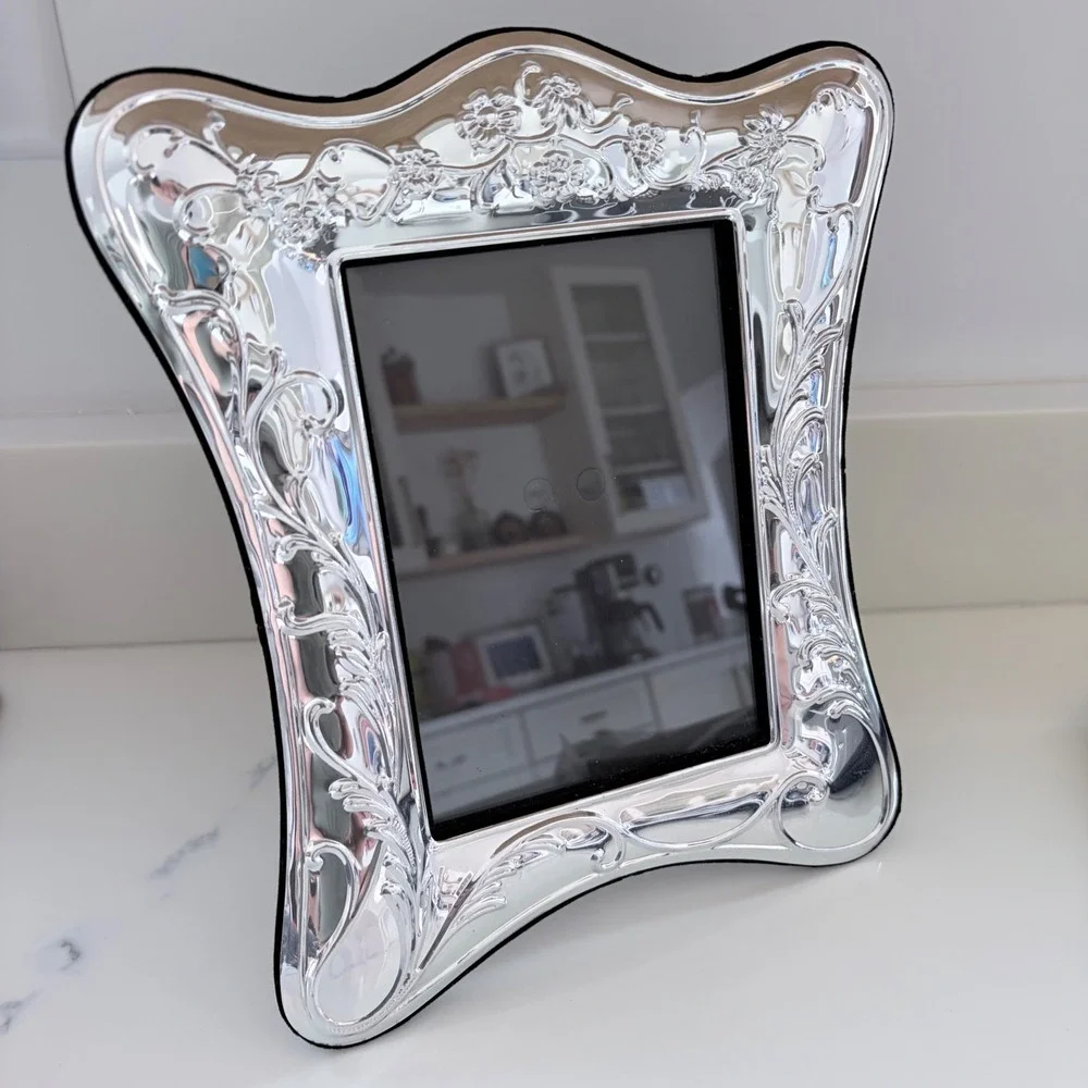 Vintage Style Silver Floral Embossed 5x7 Picture Frame Ornate Curved Border